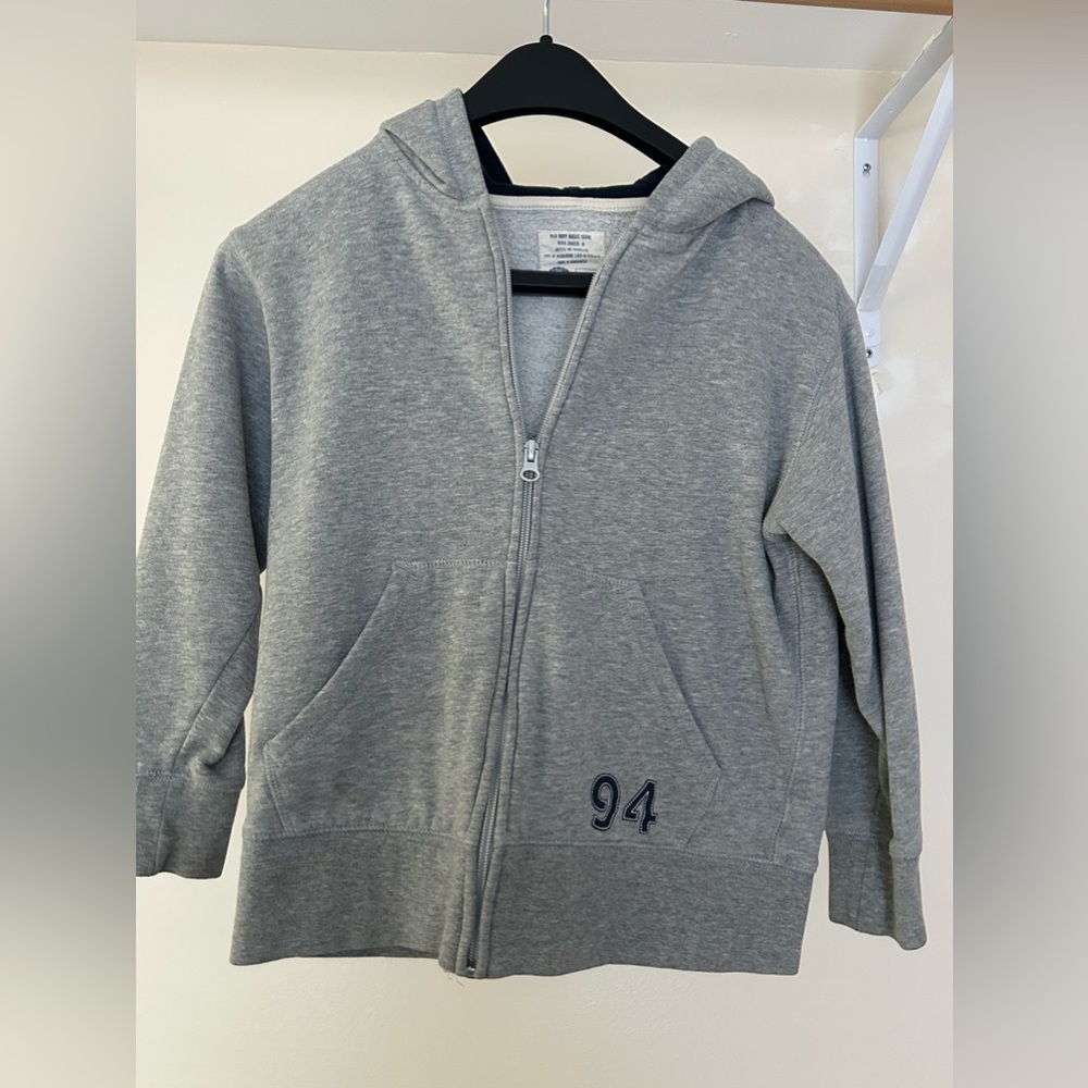 Boys size S gray zip up sweatshirt